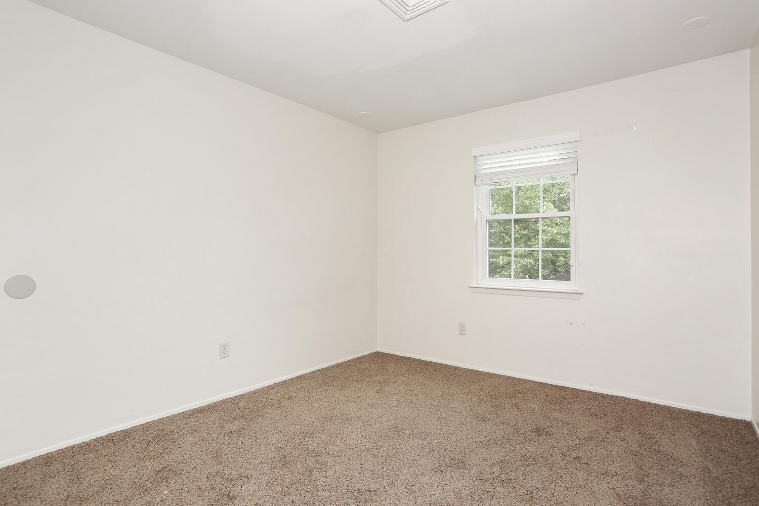 554 Kensico Court, Suffern, NY 10901