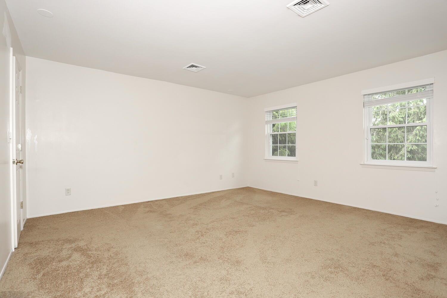 554 Kensico Court, Suffern, NY 10901