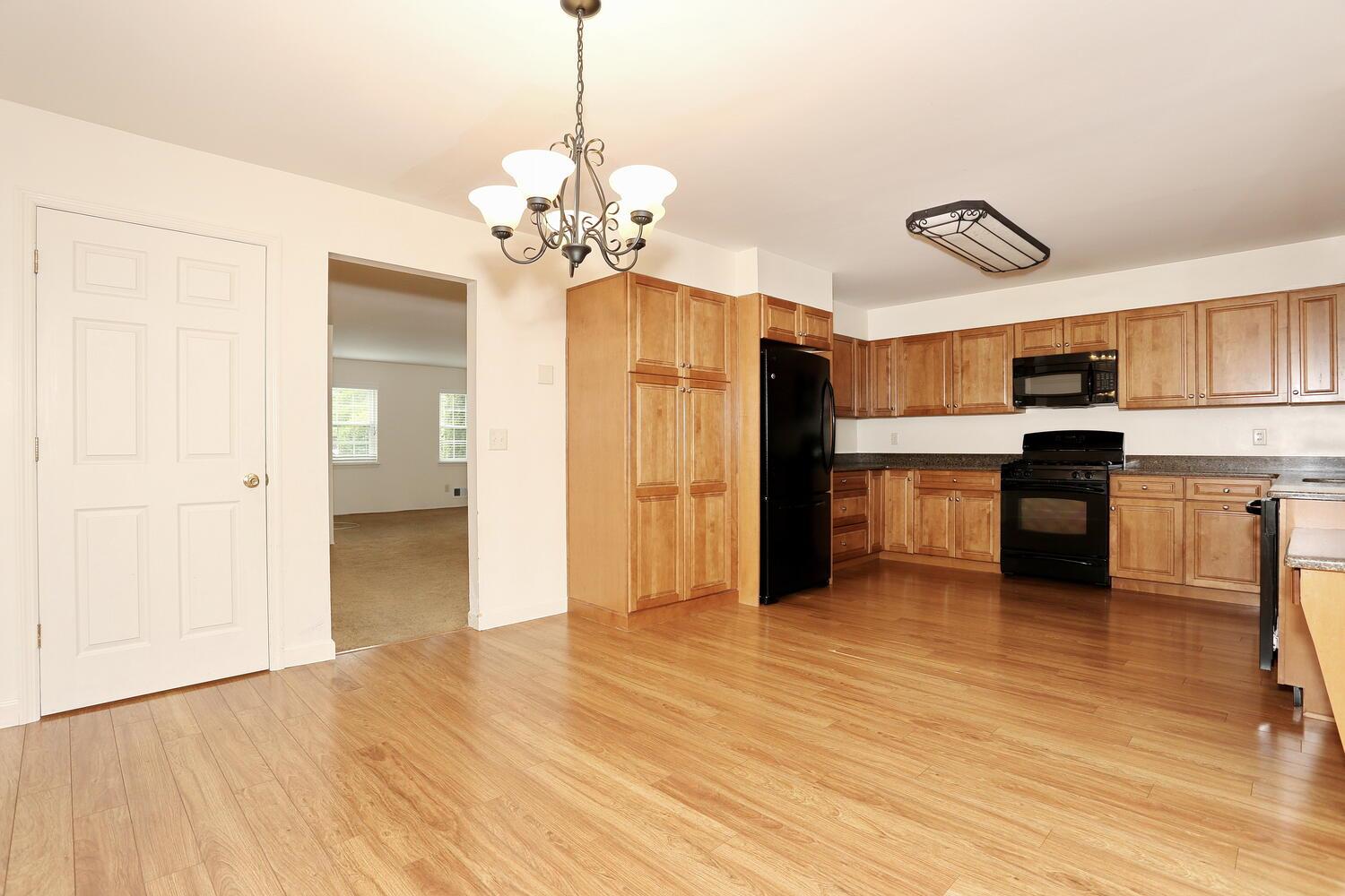 554 Kensico Court, Suffern, NY 10901