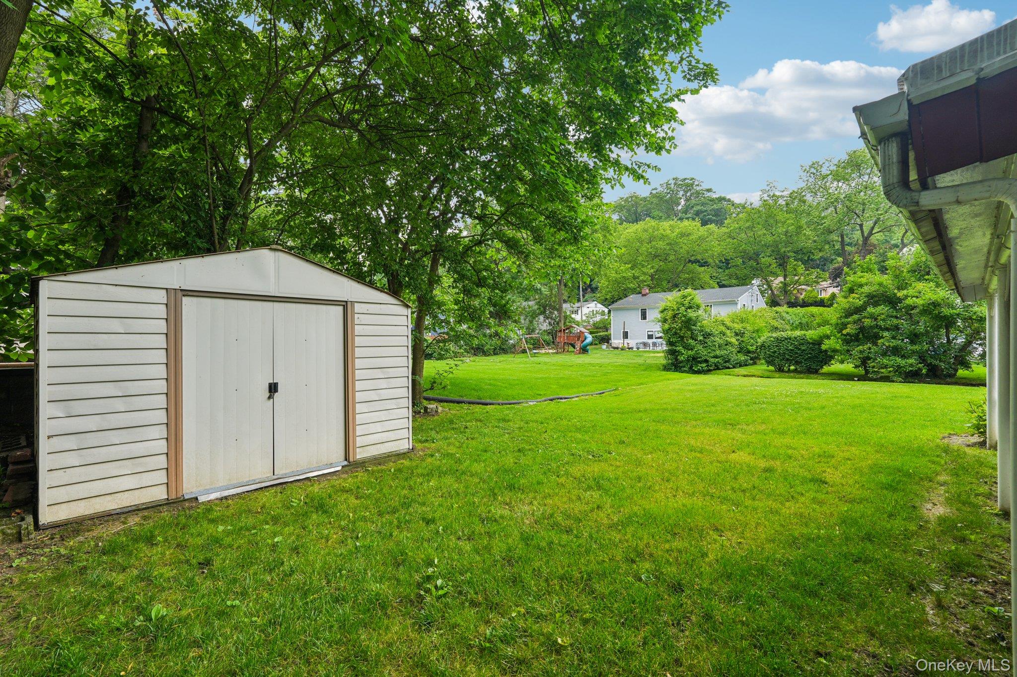 316 Pennsylvania Avenue, Tuckahoe, NY 10707