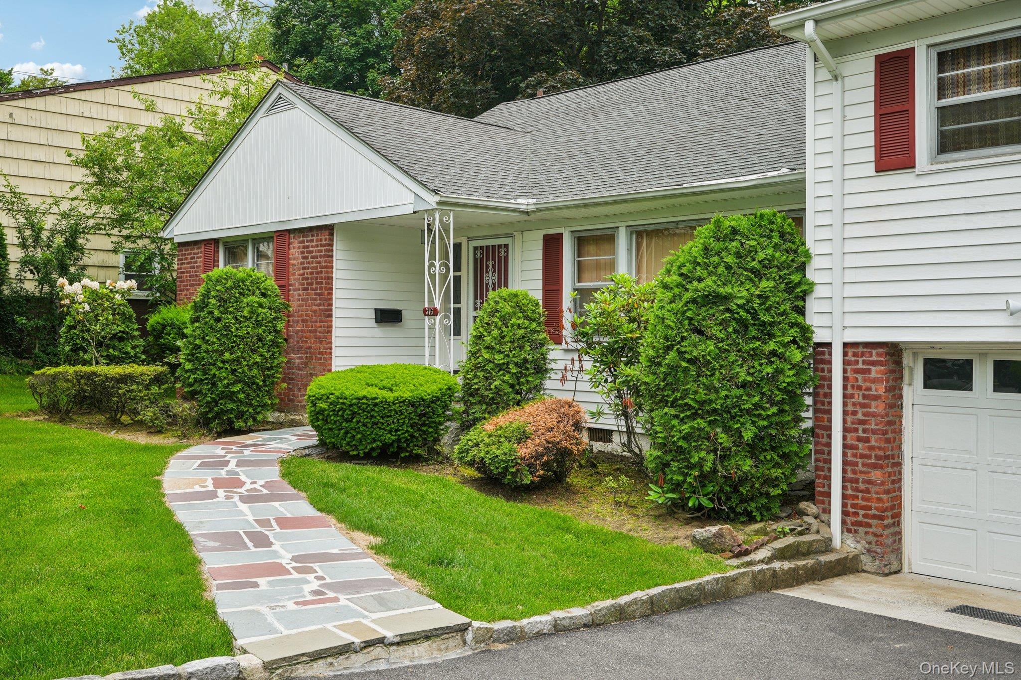 316 Pennsylvania Avenue, Tuckahoe, NY 10707