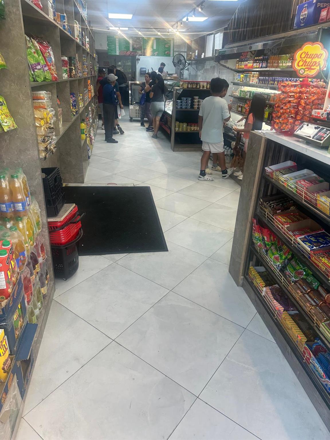 91-15 37th ave # 1, Jackson Heights, NY 11372