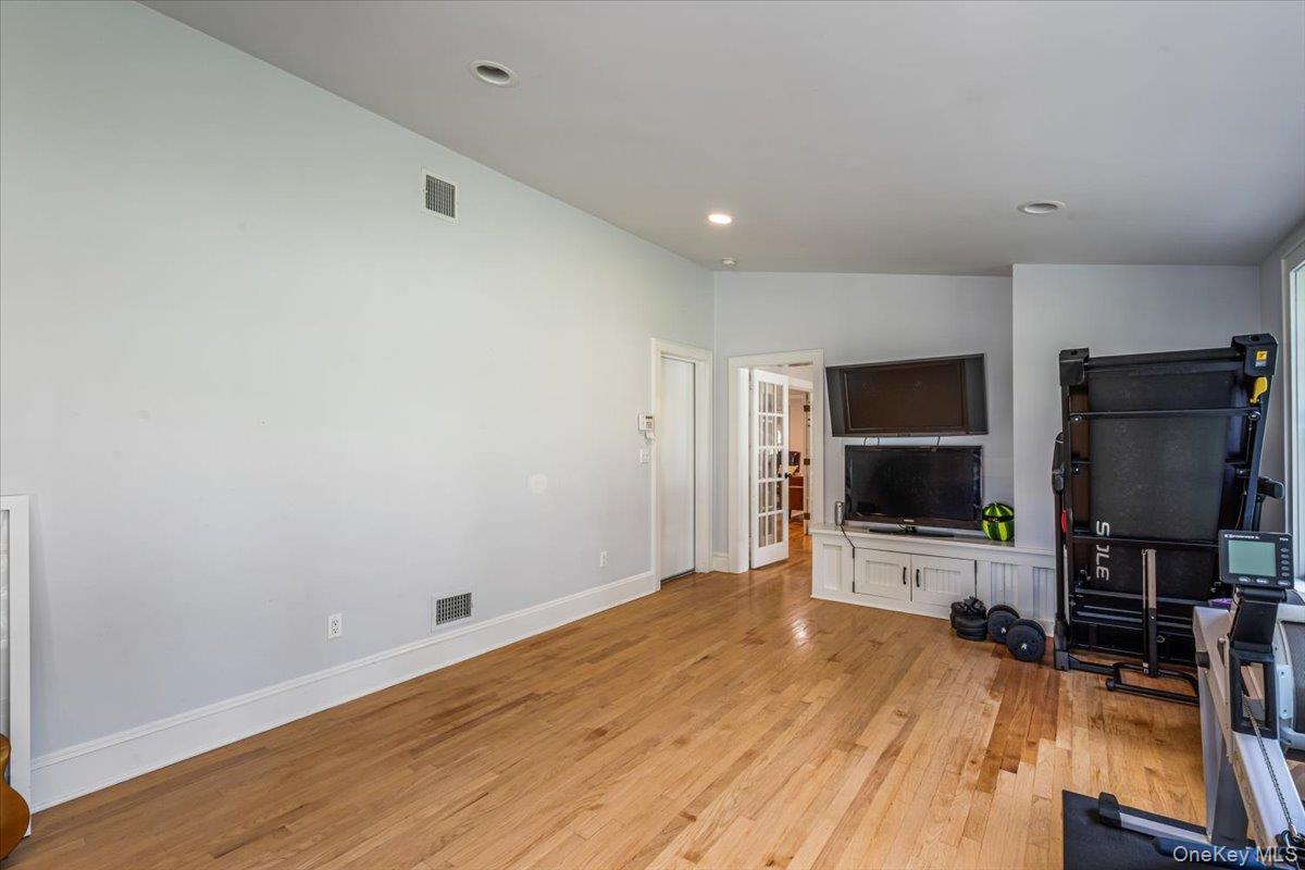 130 Sands Point Road, Sands Point, NY 11050