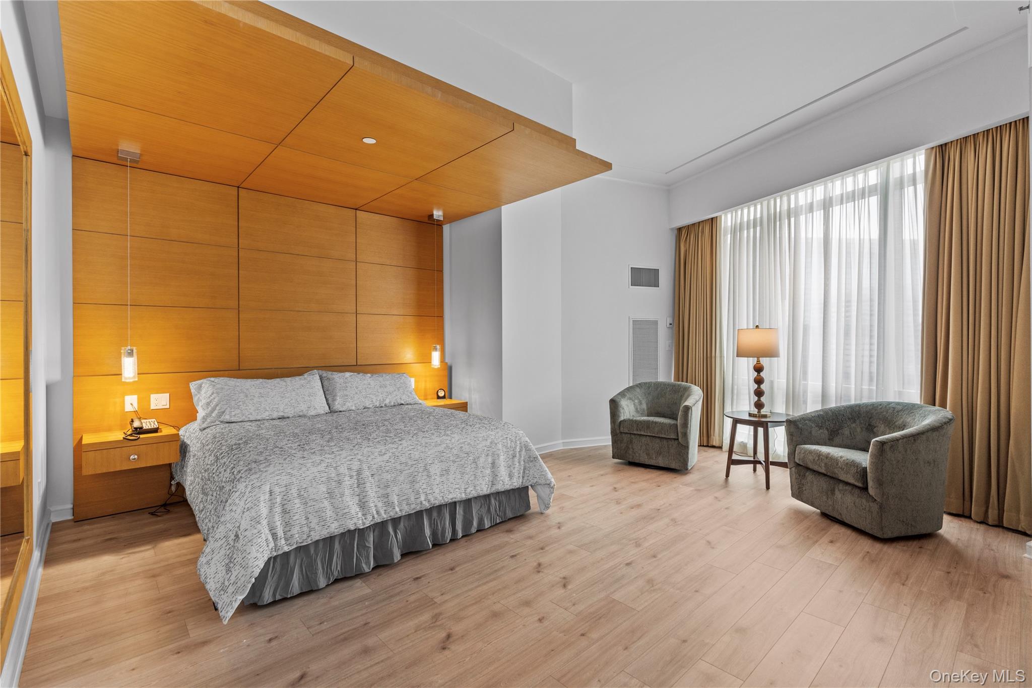 1 Renaissance Square # 10H, White Plains, NY 10601