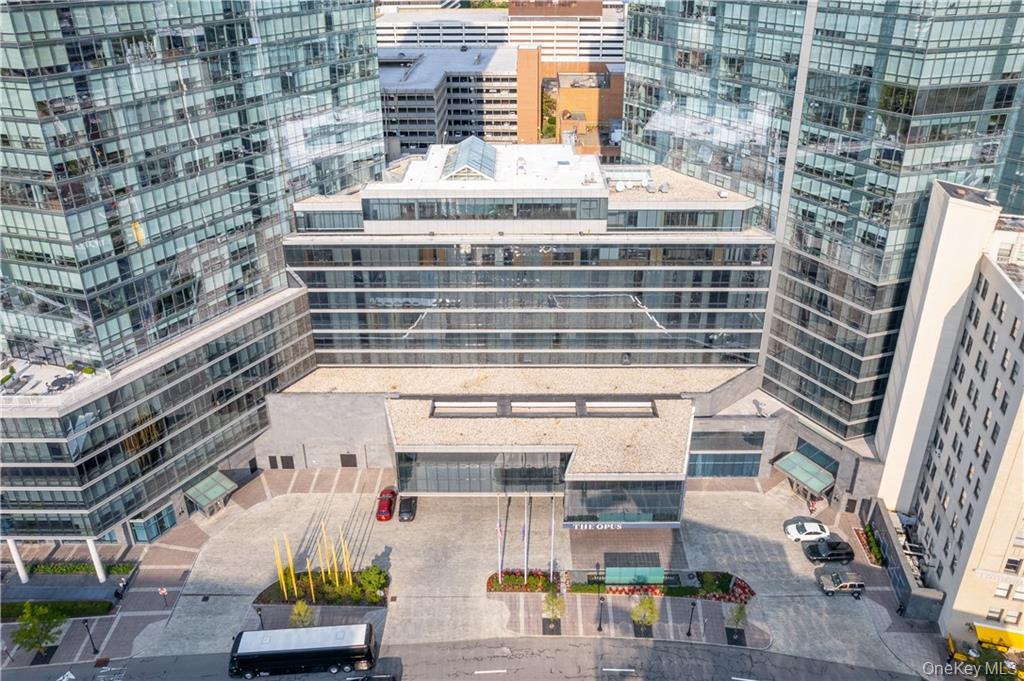 1 Renaissance Square # 10B, White Plains, NY 10601