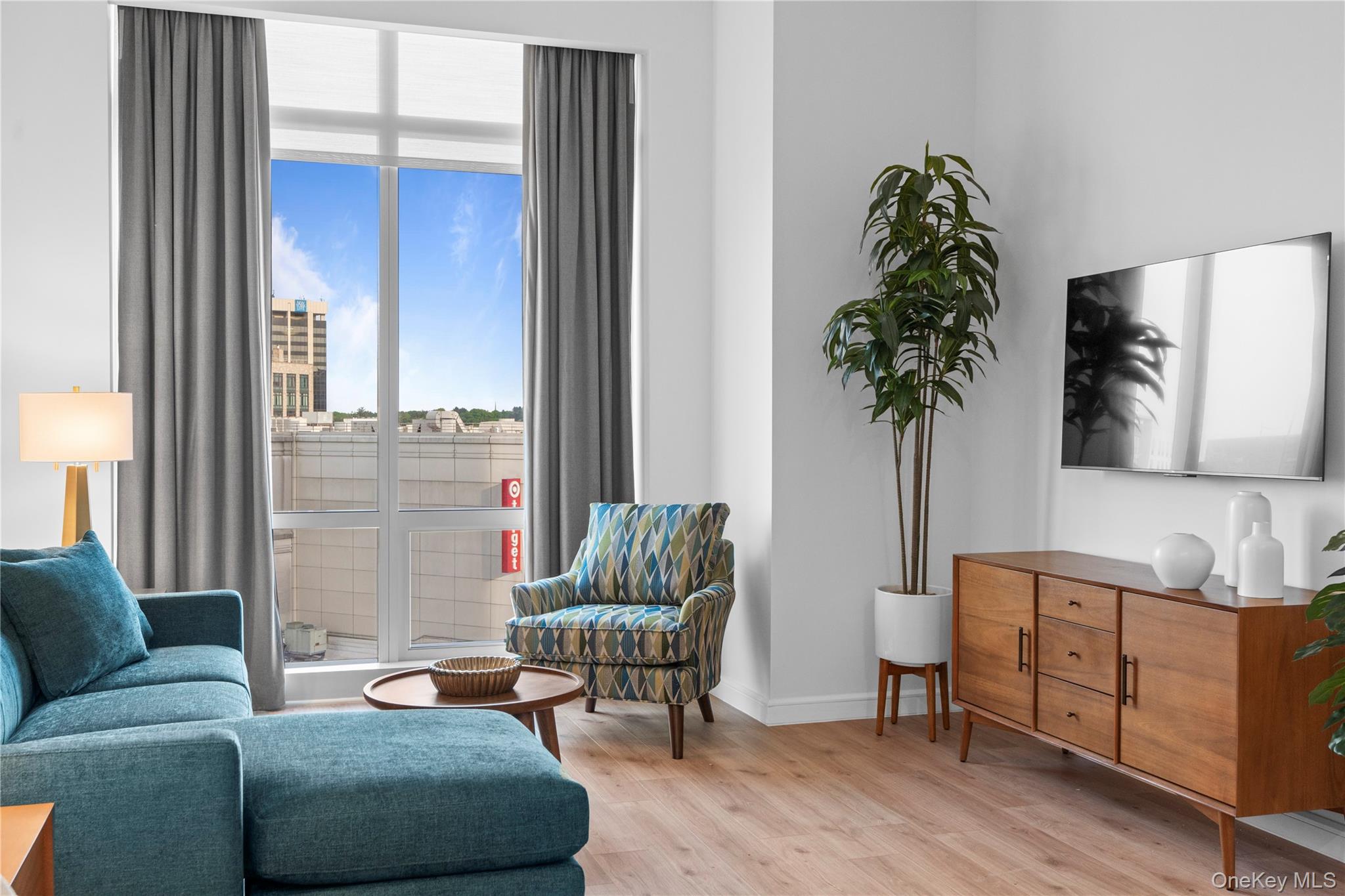 1 Renaissance Square # 10B, White Plains, NY 10601