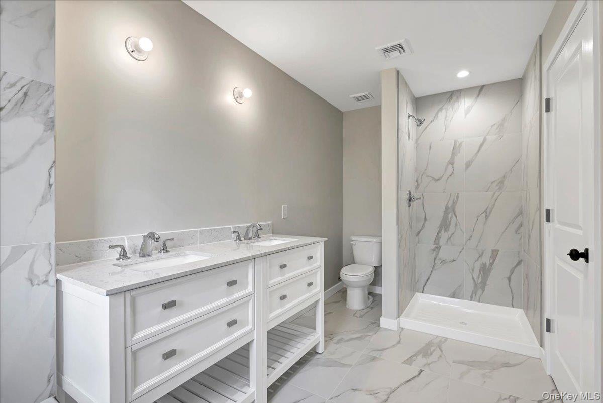 501 Iron Forge Lane, New Windsor, NY 12553