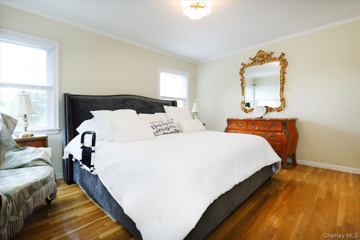 50-54 Deepdale Place, Little Neck, NY 11362