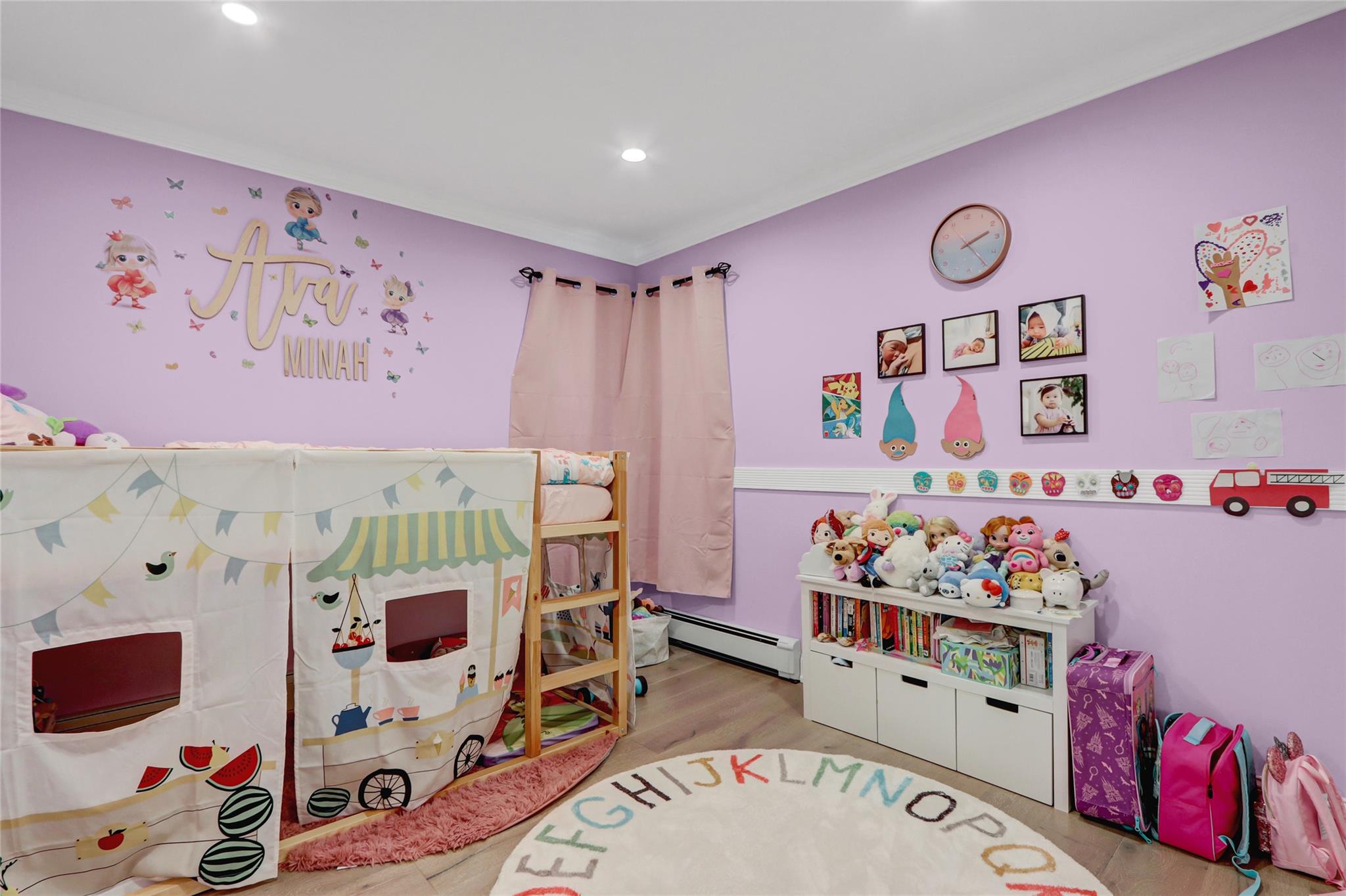 3728 East End, Seaford, NY 11783