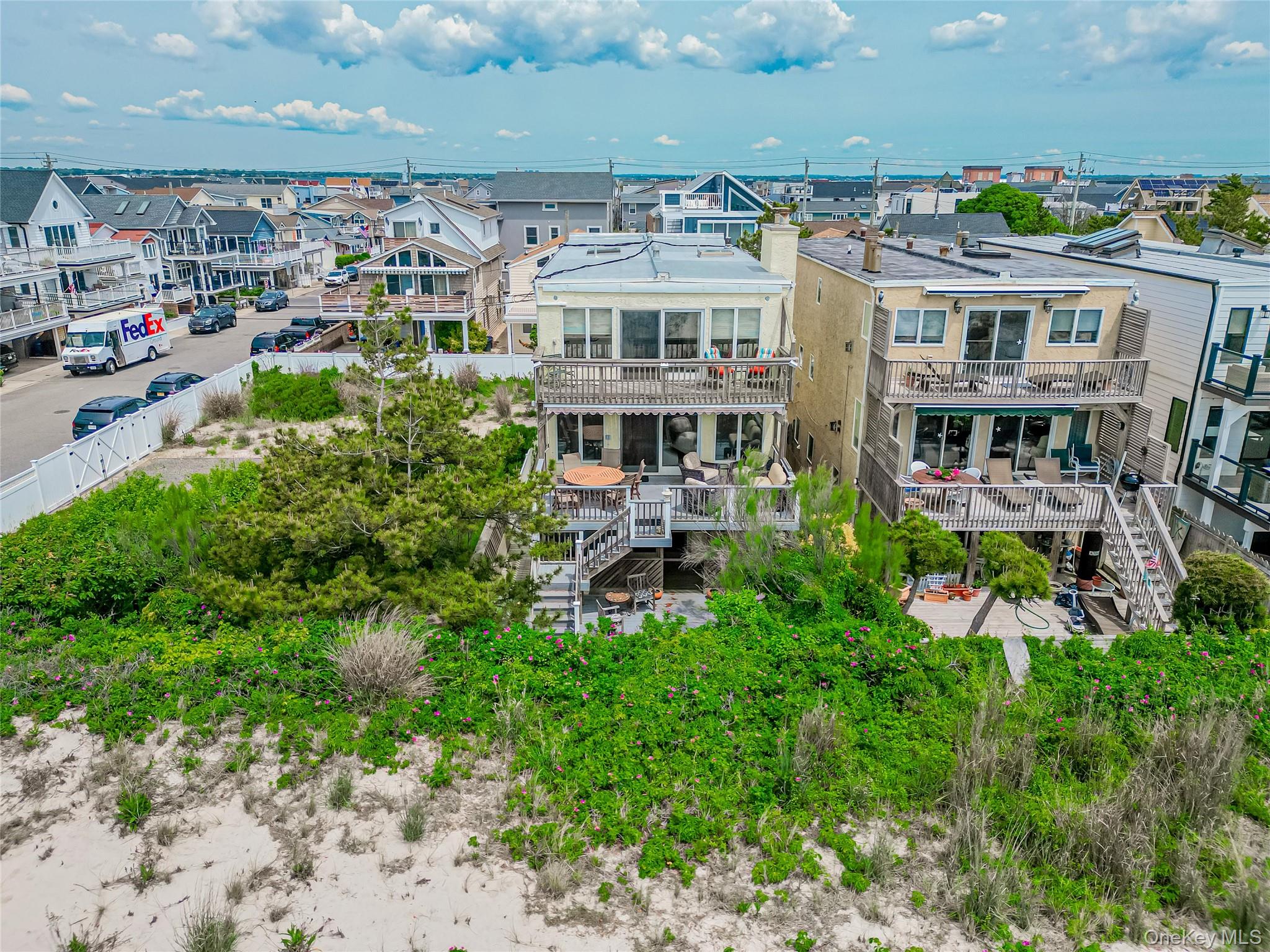 931 Oceanfront Street, Long Beach, NY 11561