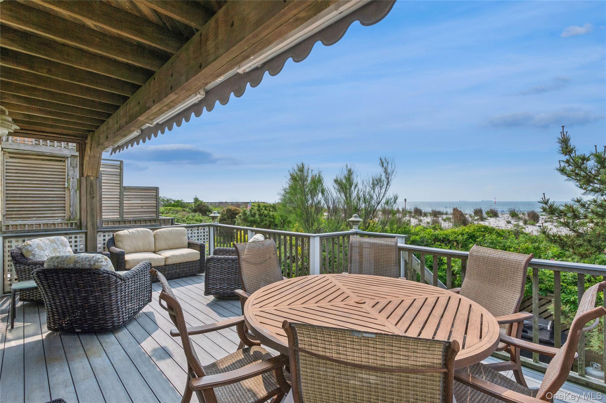 931 Oceanfront Street, Long Beach, NY 11561