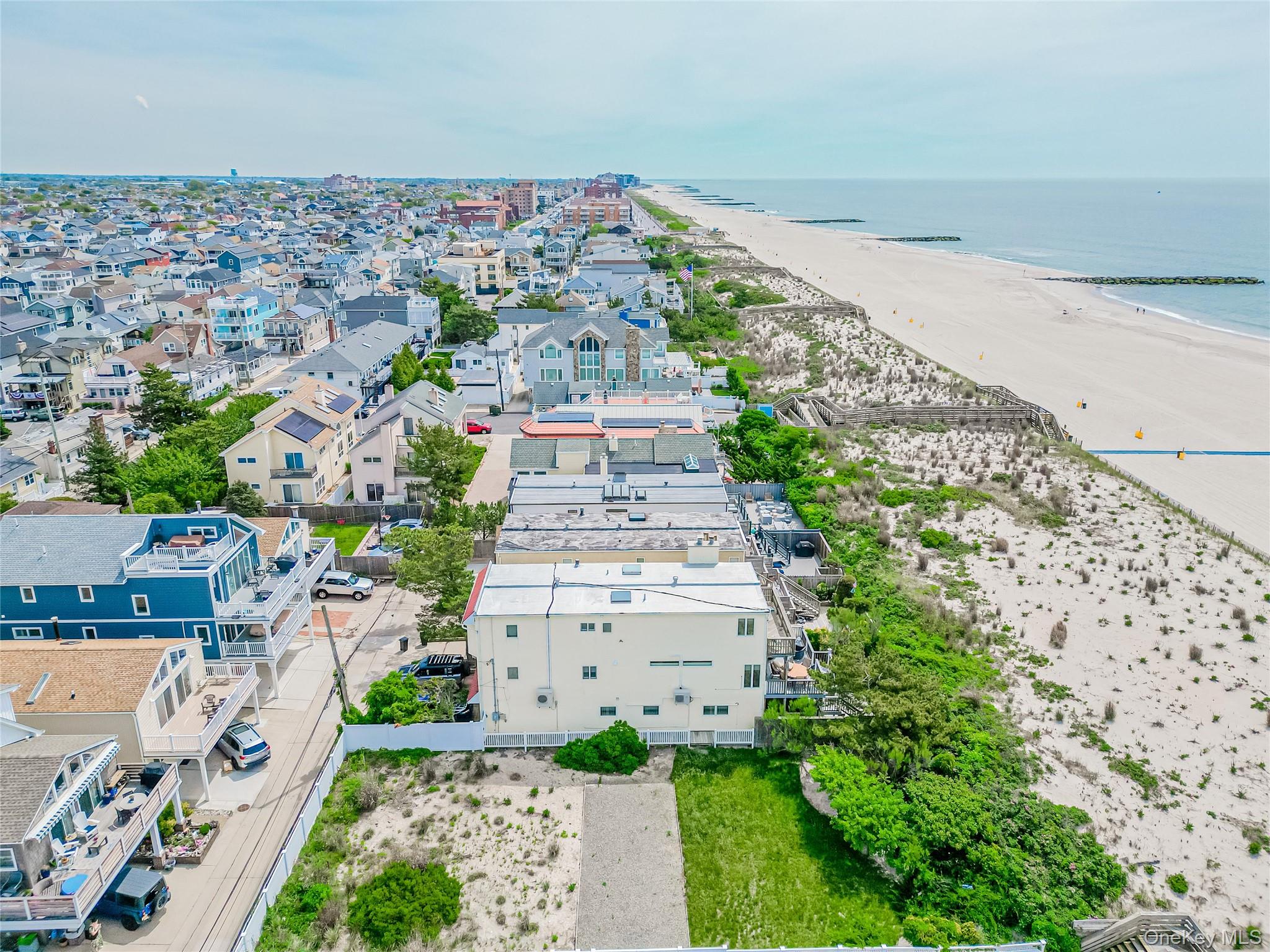 931 Oceanfront Street, Long Beach, NY 11561