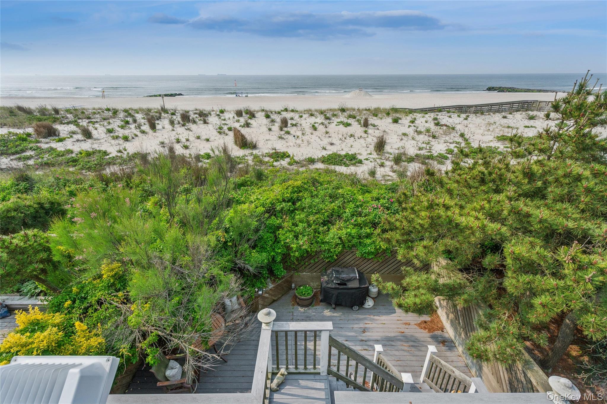 931 Oceanfront Street, Long Beach, NY 11561