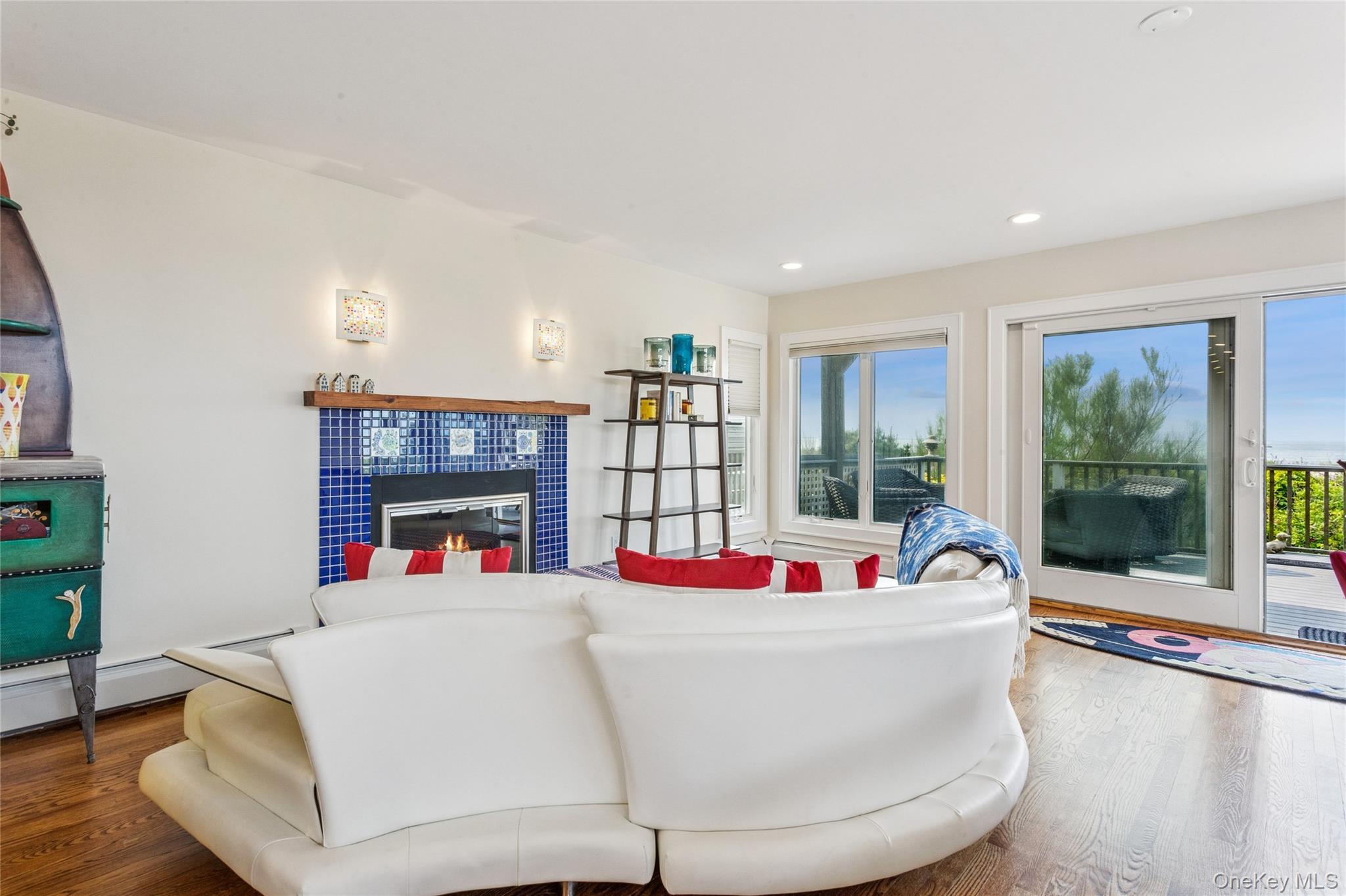 931 Oceanfront Street, Long Beach, NY 11561