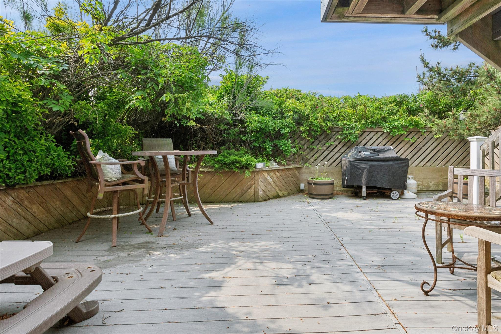 931 Oceanfront Street, Long Beach, NY 11561