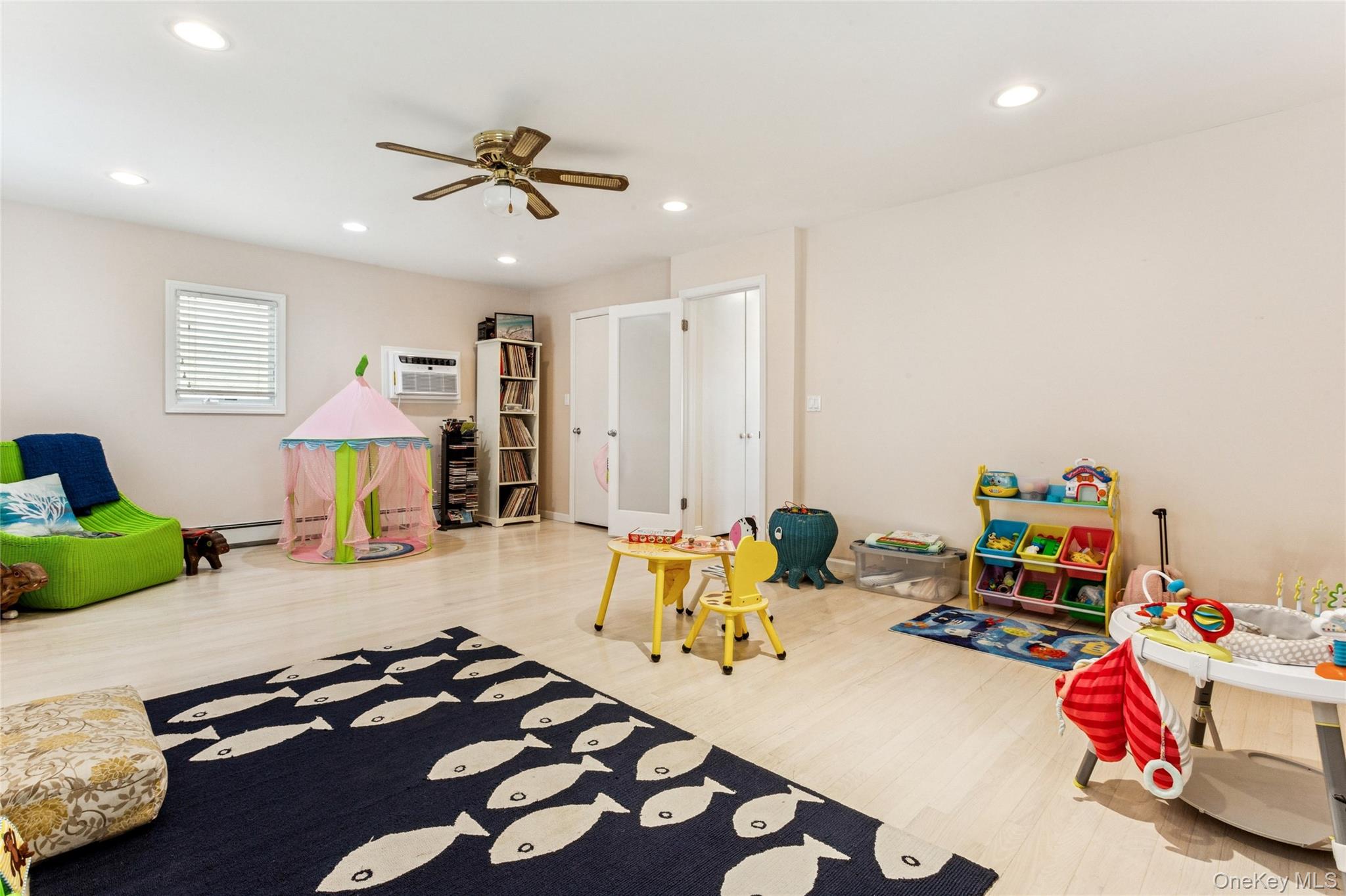 931 Oceanfront Street, Long Beach, NY 11561