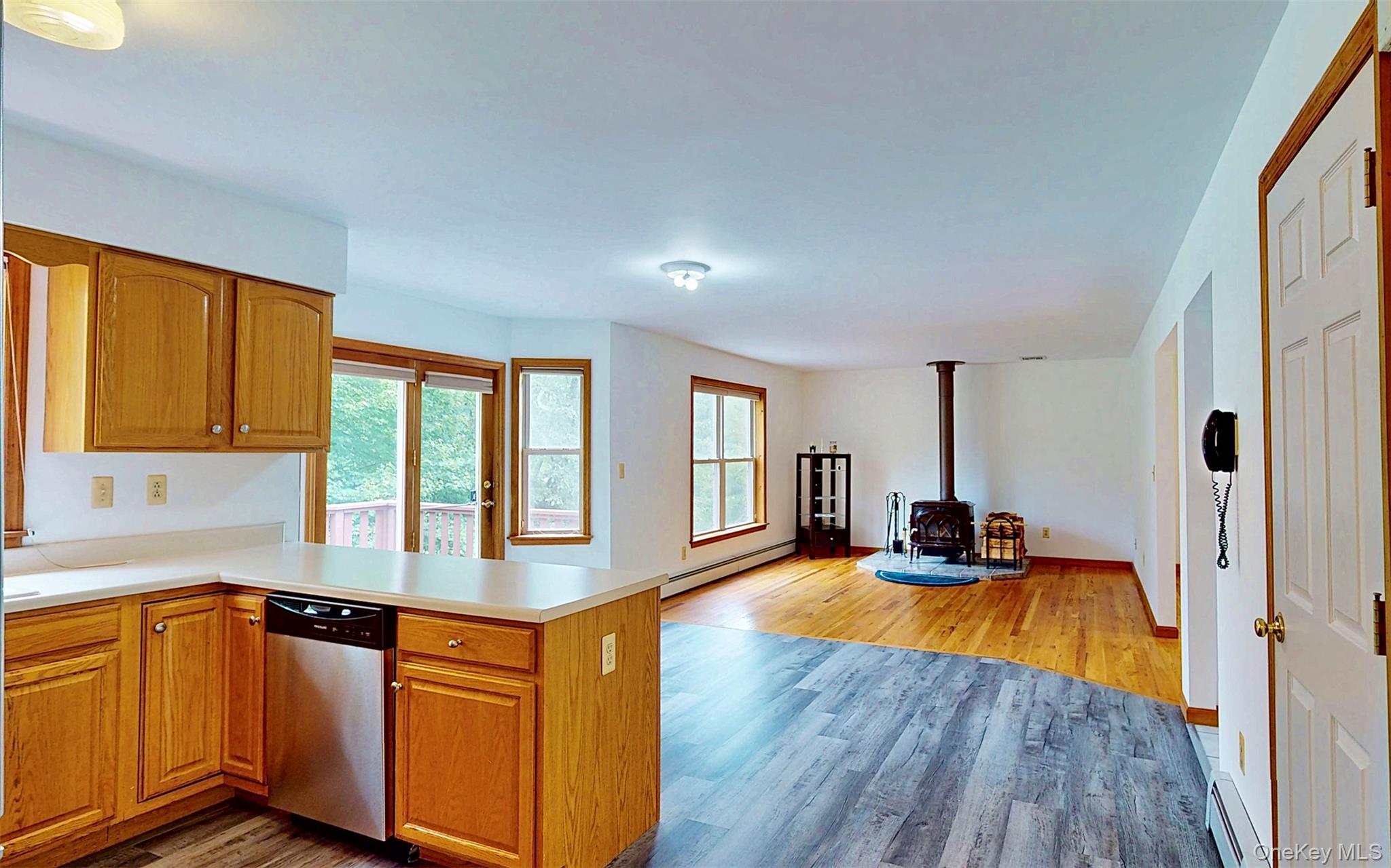 62 Station Road, Salisbury Mills, NY 12577