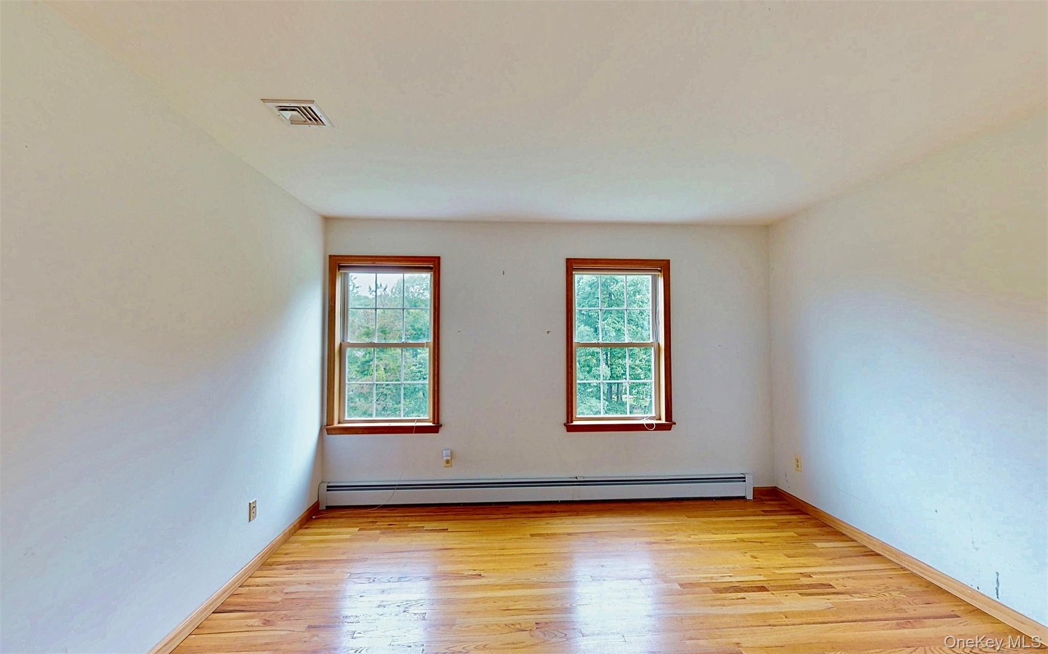 62 Station Road, Salisbury Mills, NY 12577