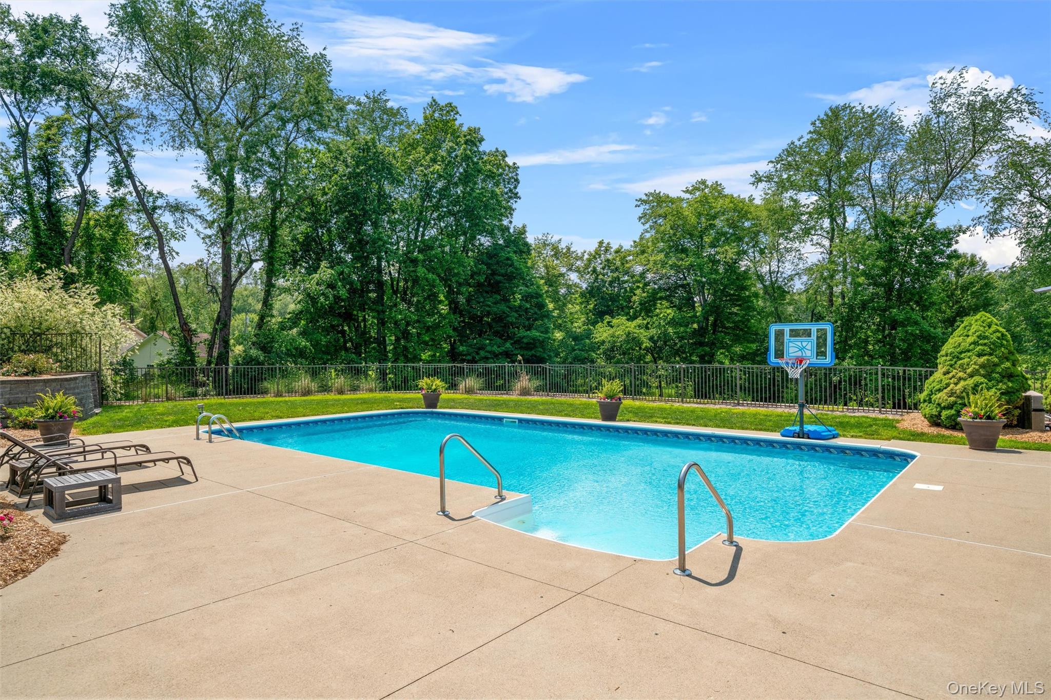 17 Jackson Lane, Campbell Hall, NY 10916