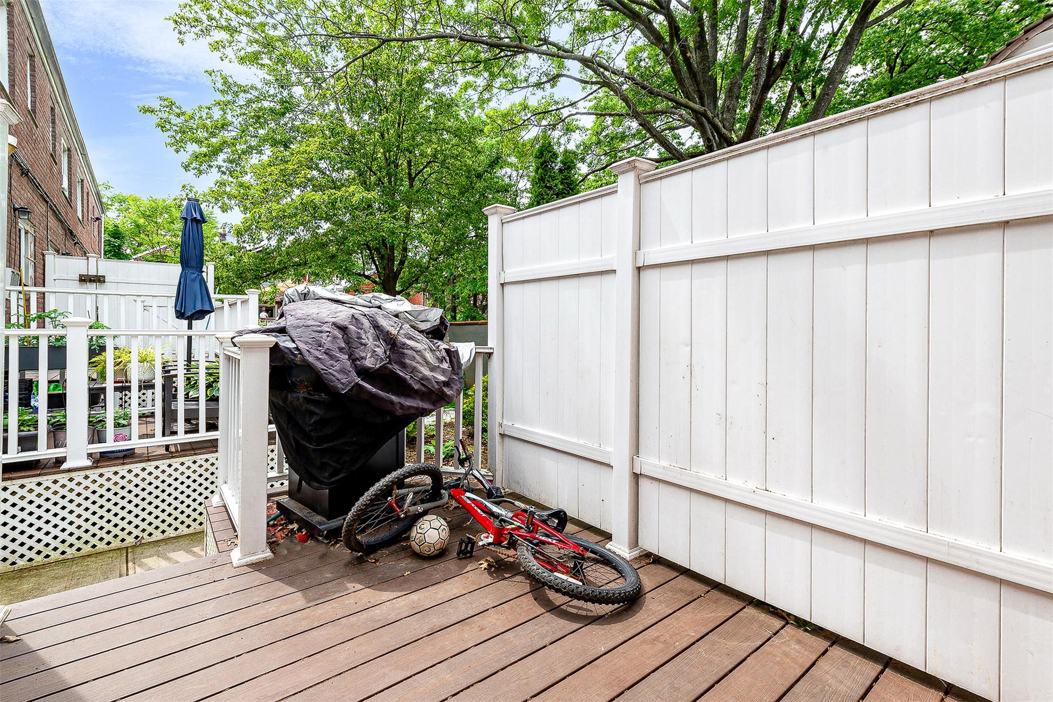 110-25 64th Road # 10, Forest Hills, NY 11375