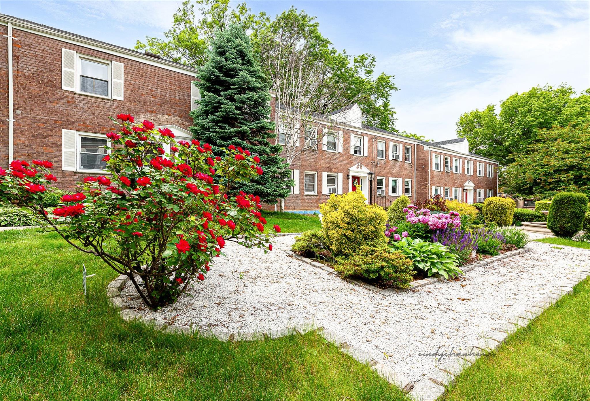 110-25 64th Road # 10, Forest Hills, NY 11375