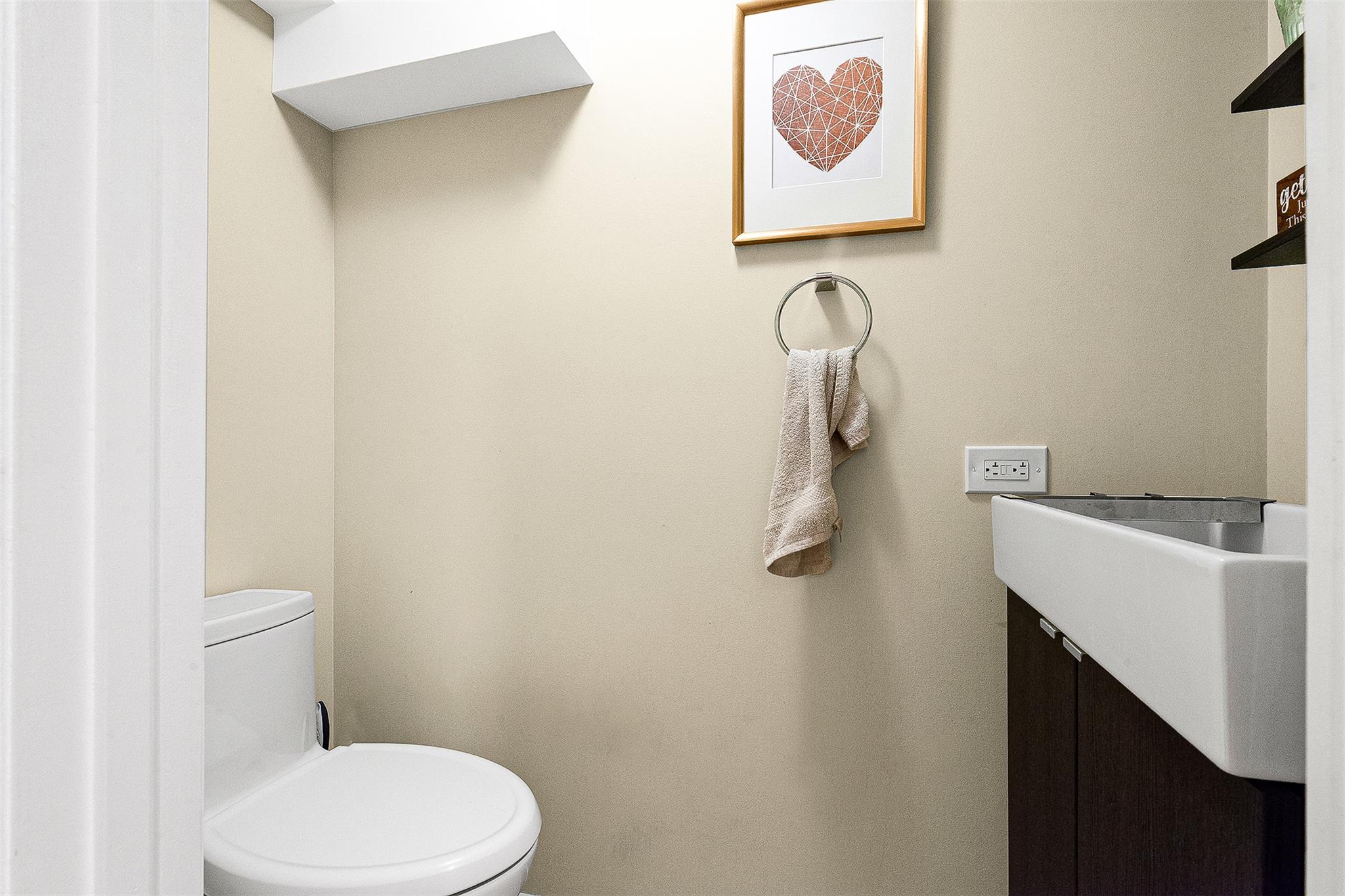 110-25 64th Road # 10, Forest Hills, NY 11375