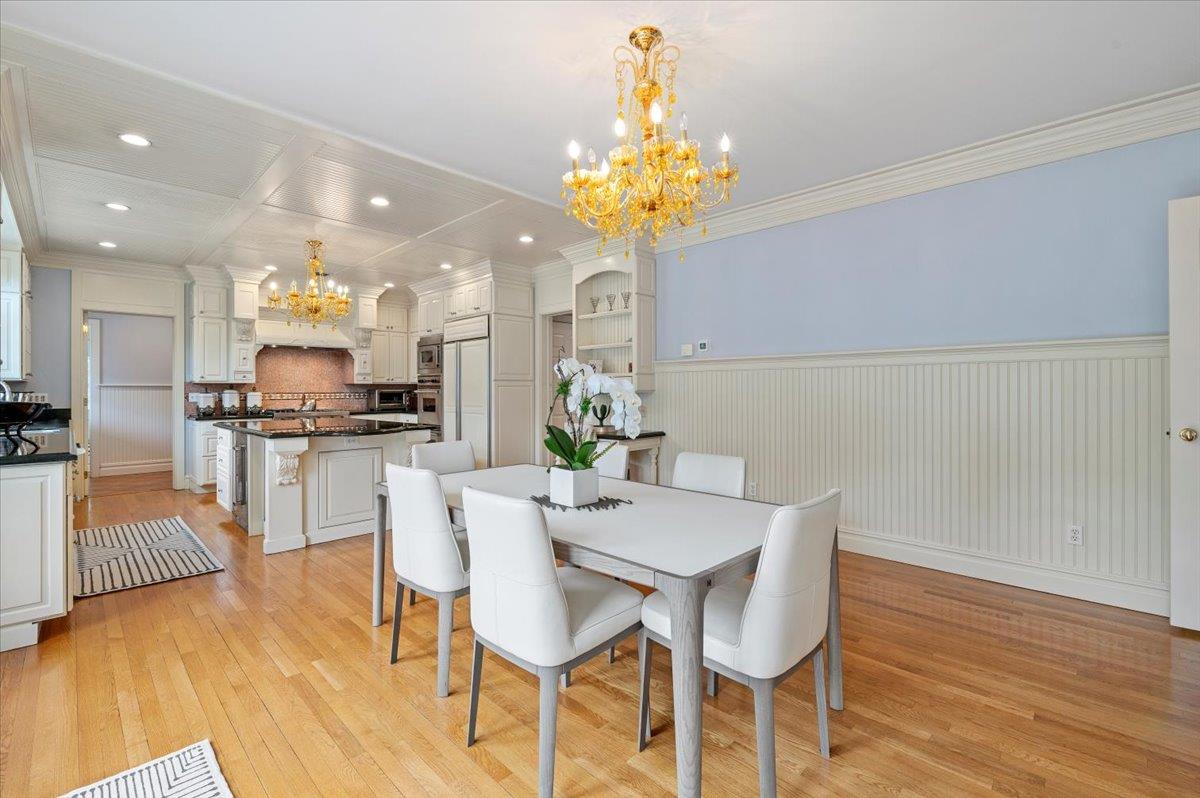 2 Pen Mor Drive, Muttontown, NY 11732