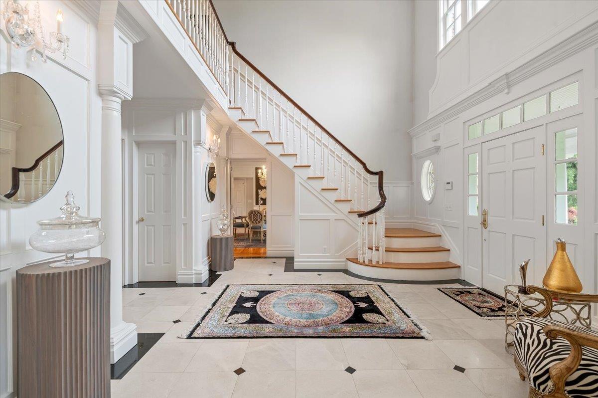 2 Pen Mor Drive, Muttontown, NY 11732