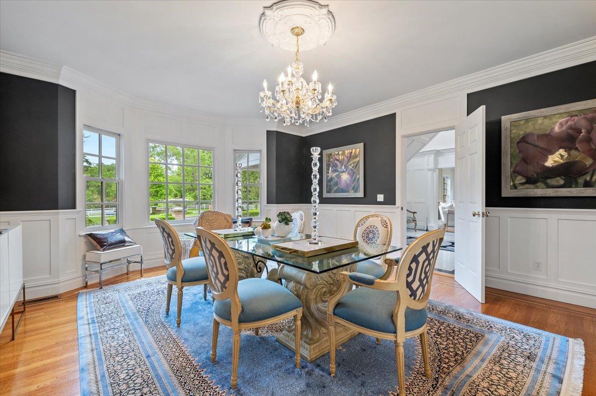 2 Pen Mor Drive, Muttontown, NY 11732