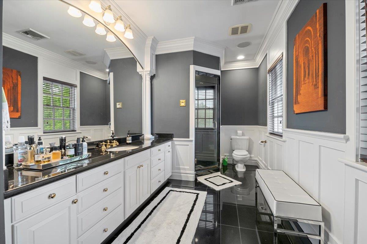 2 Pen Mor Drive, Muttontown, NY 11732