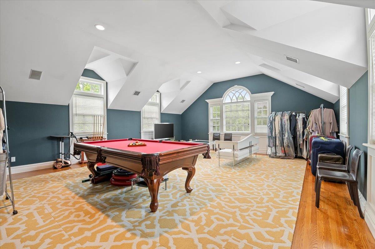 2 Pen Mor Drive, Muttontown, NY 11732