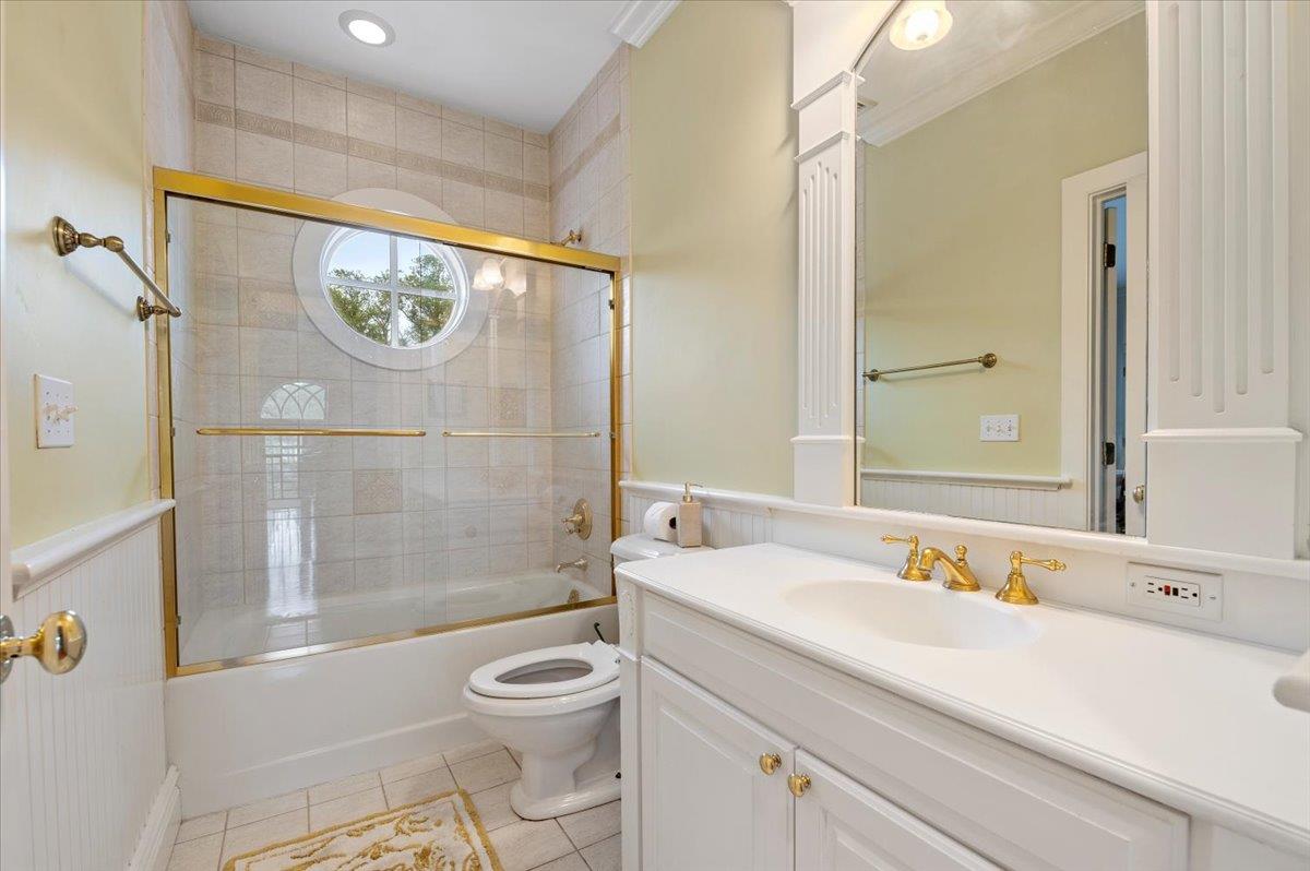 2 Pen Mor Drive, Muttontown, NY 11732