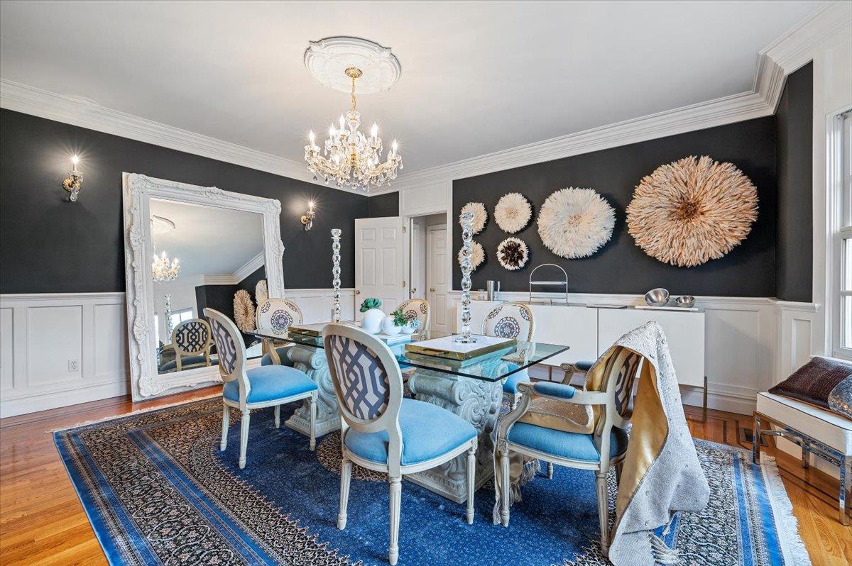 2 Pen Mor Drive, Muttontown, NY 11732