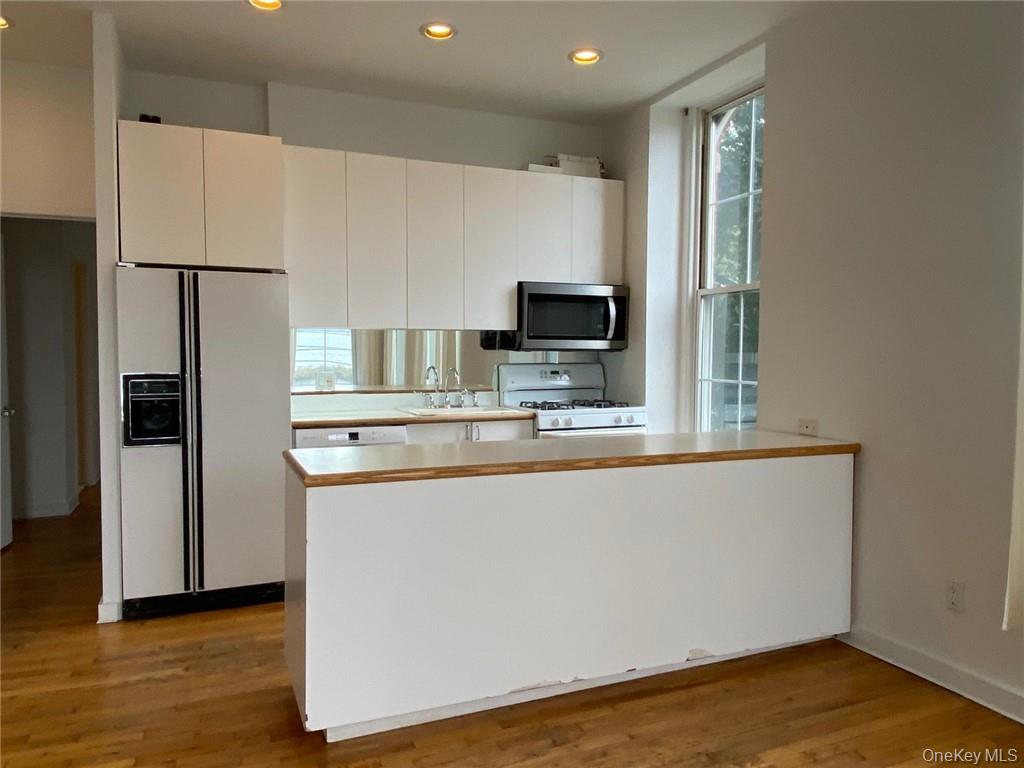 2 N Water Street # 1A, Ossining, NY 10562