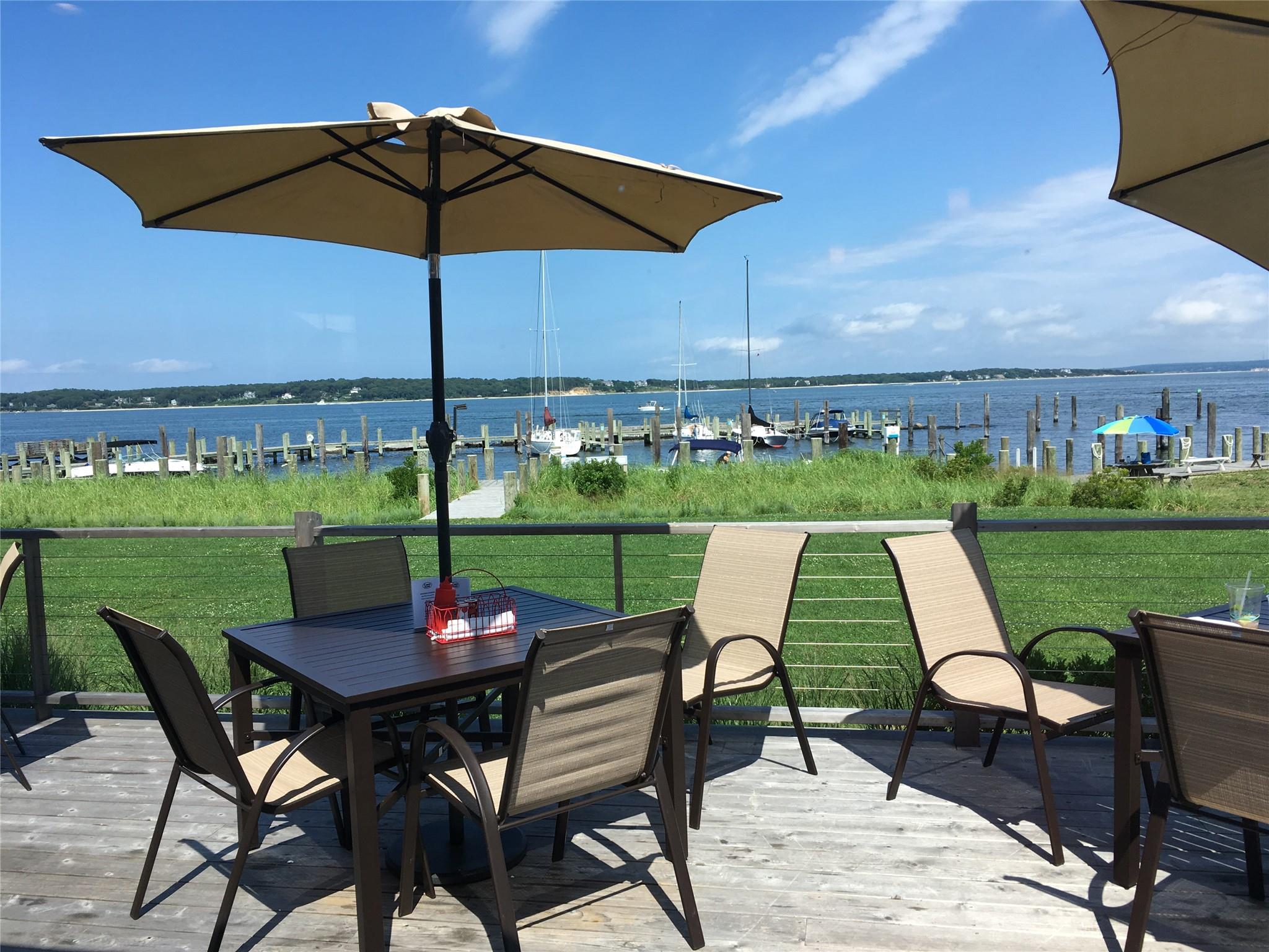 955 Deep Hole Drive, Mattituck, NY 11952