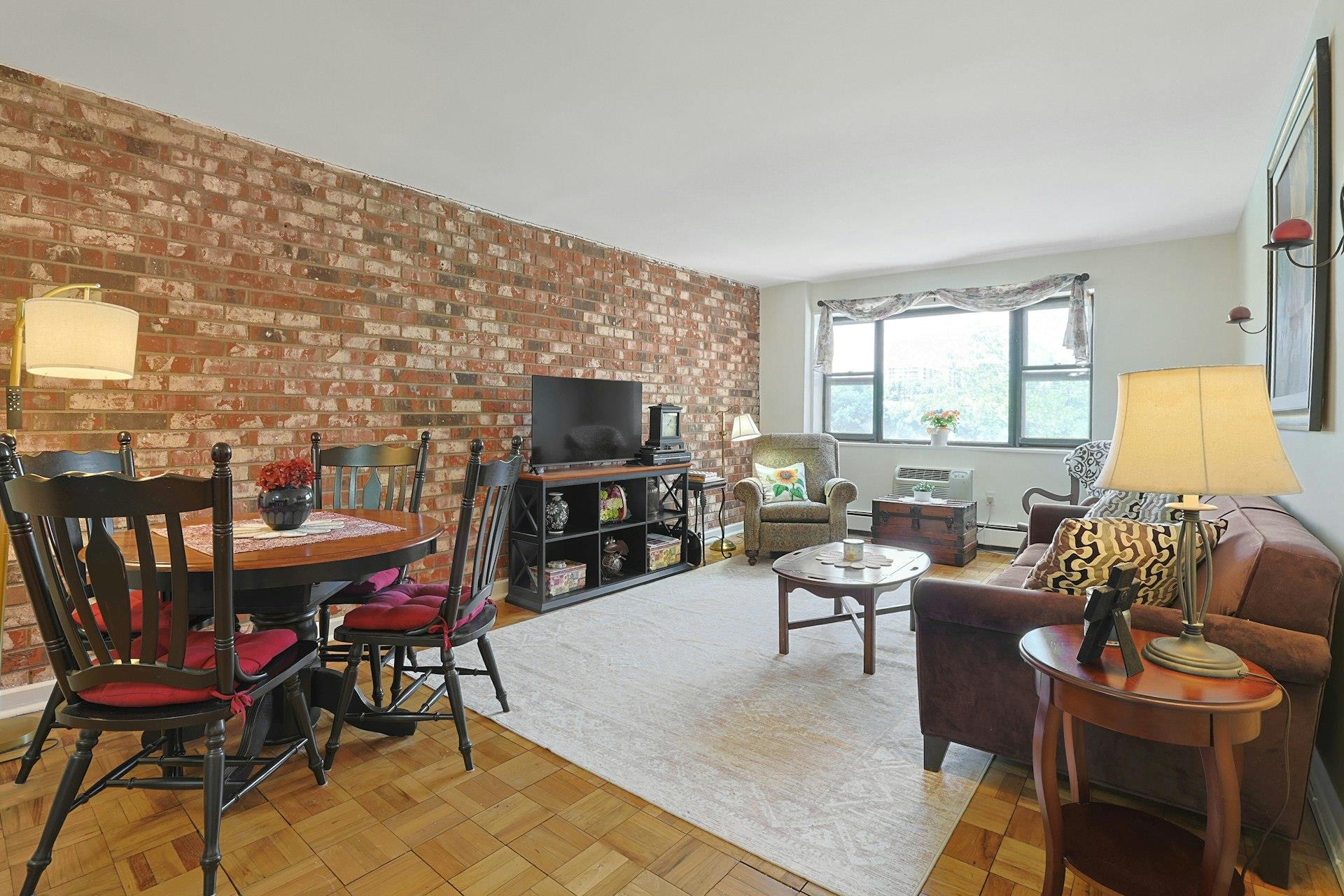 505 Central Avenue # 510, White Plains, NY 10606