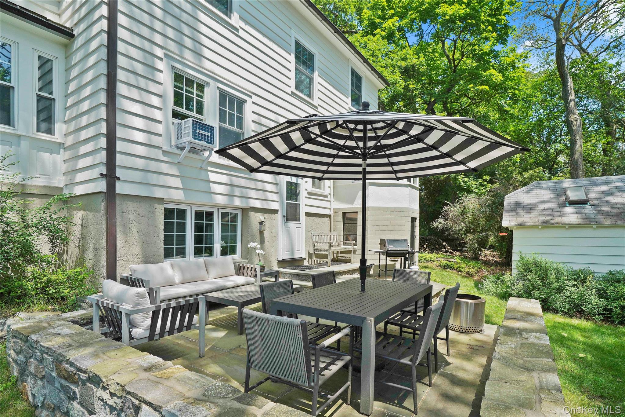 40 Floral Drive, Hastings-on-Hudson, NY 10706