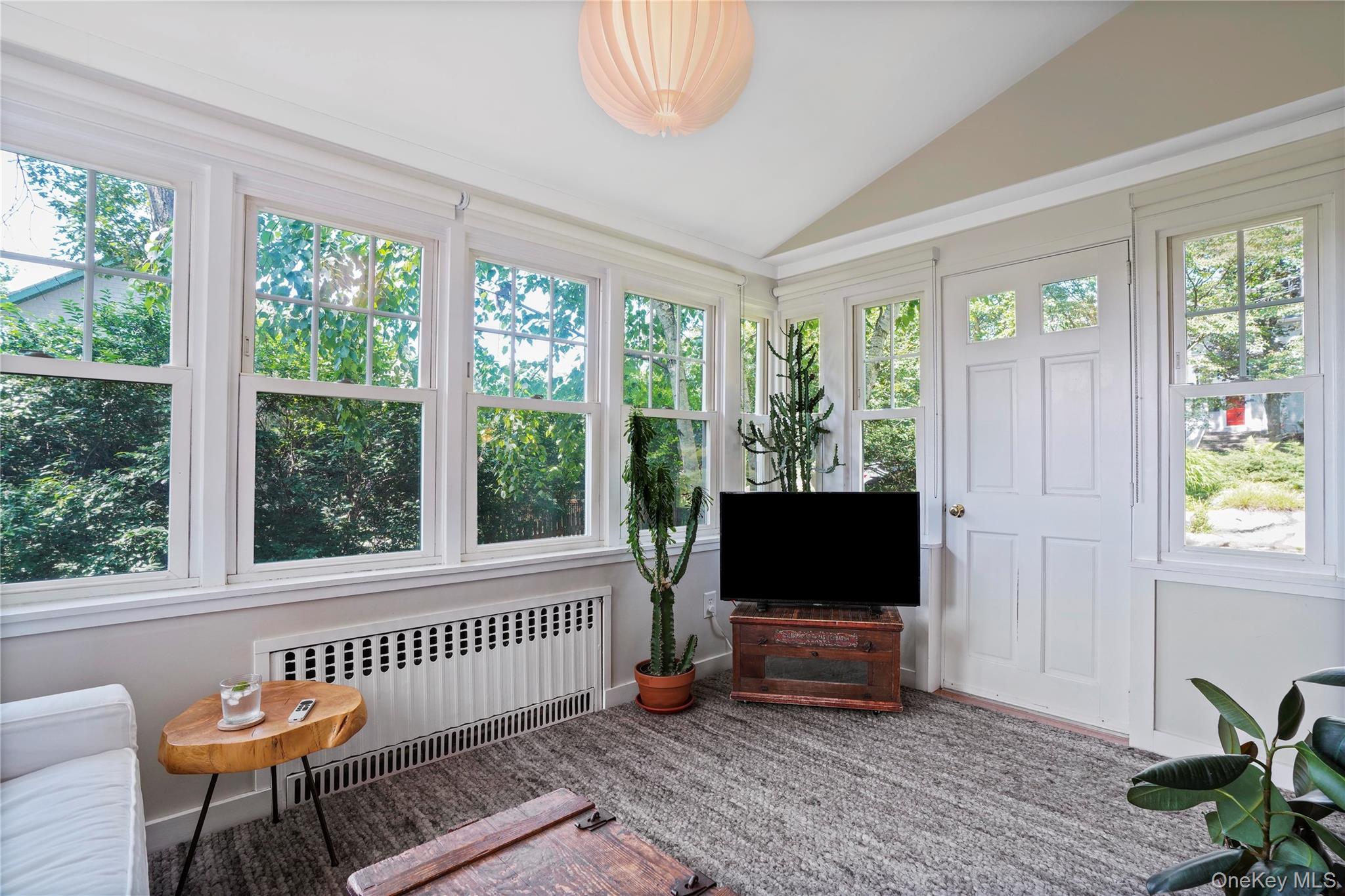 40 Floral Drive, Hastings-on-Hudson, NY 10706