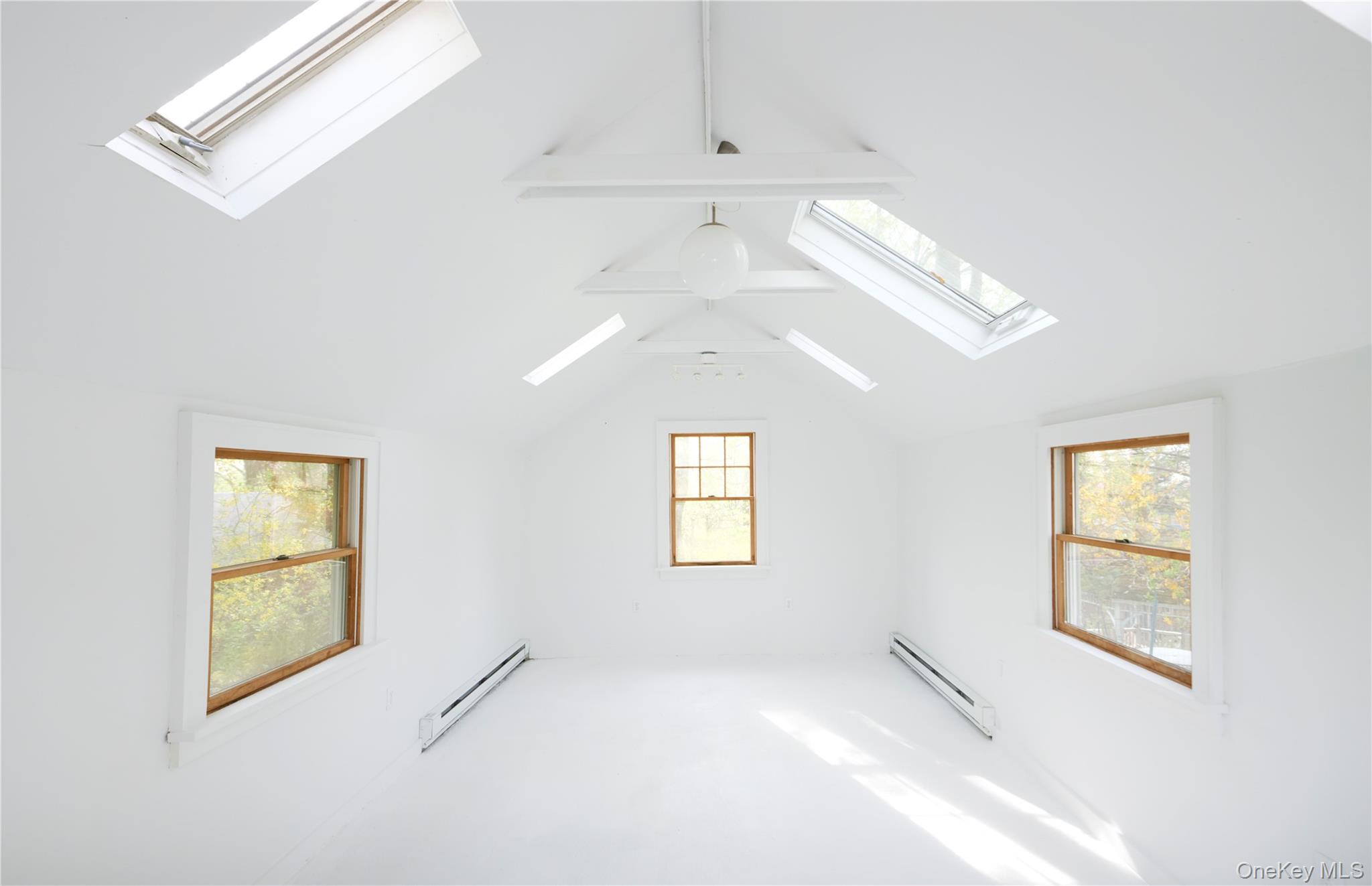 40 Floral Drive, Hastings-on-Hudson, NY 10706