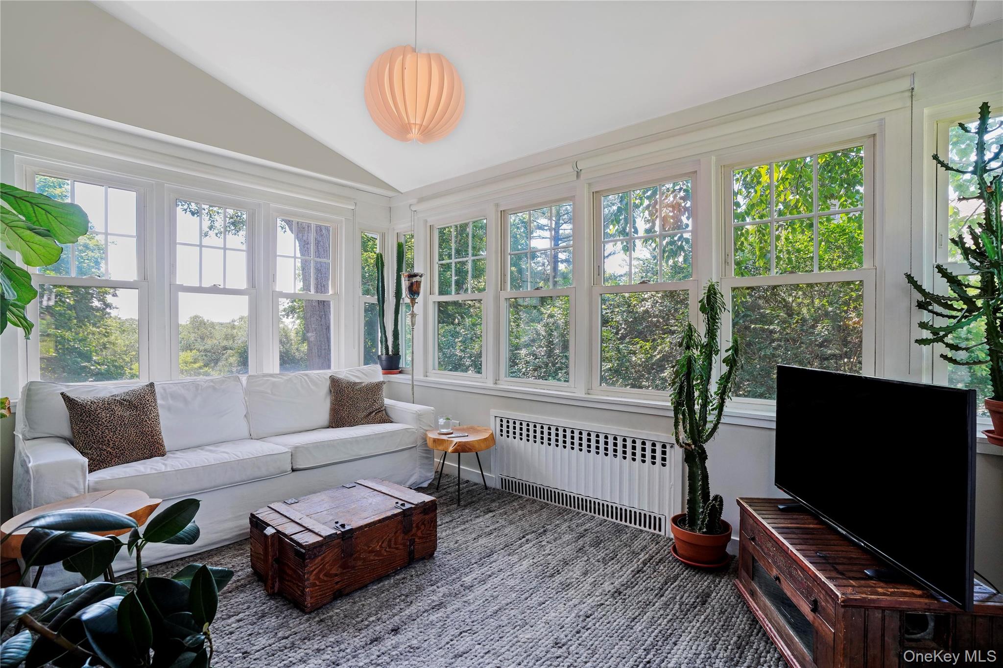 40 Floral Drive, Hastings-on-Hudson, NY 10706