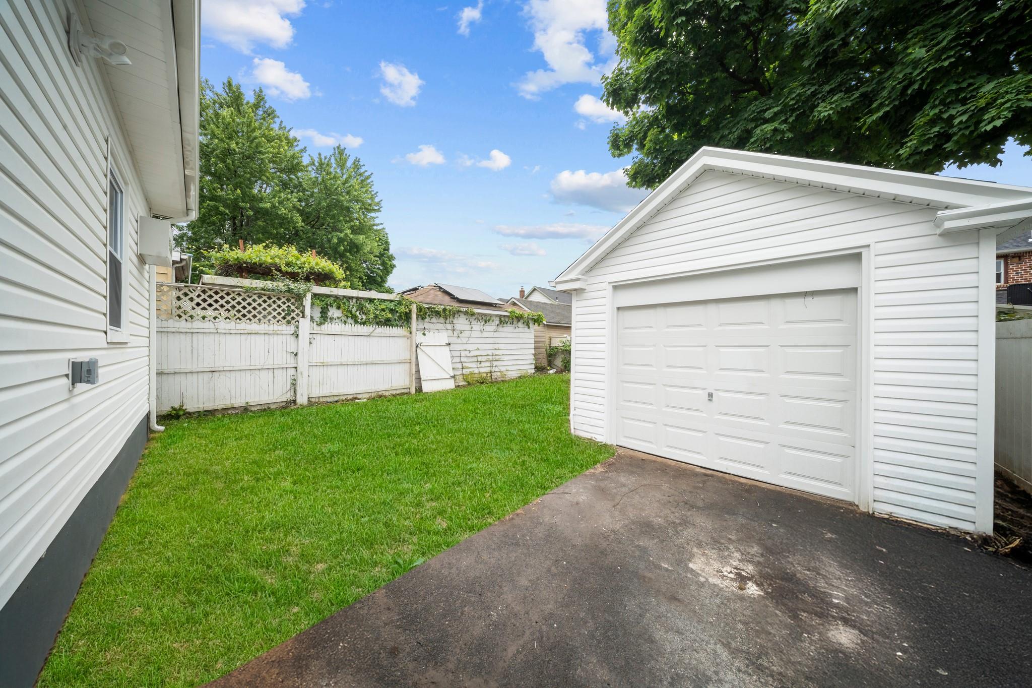 11028 213th Street, Queens Village, NY 11429