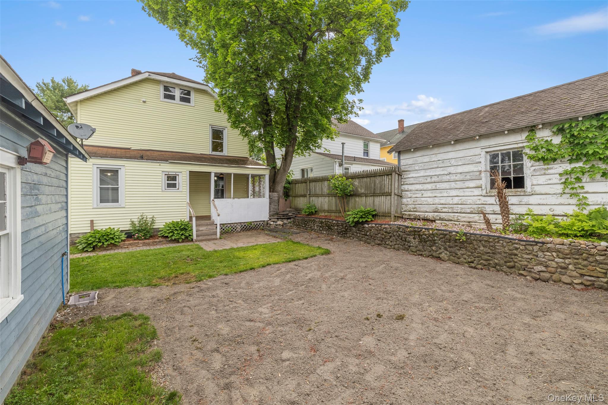 39 Pine Street, Kingston, NY 12401