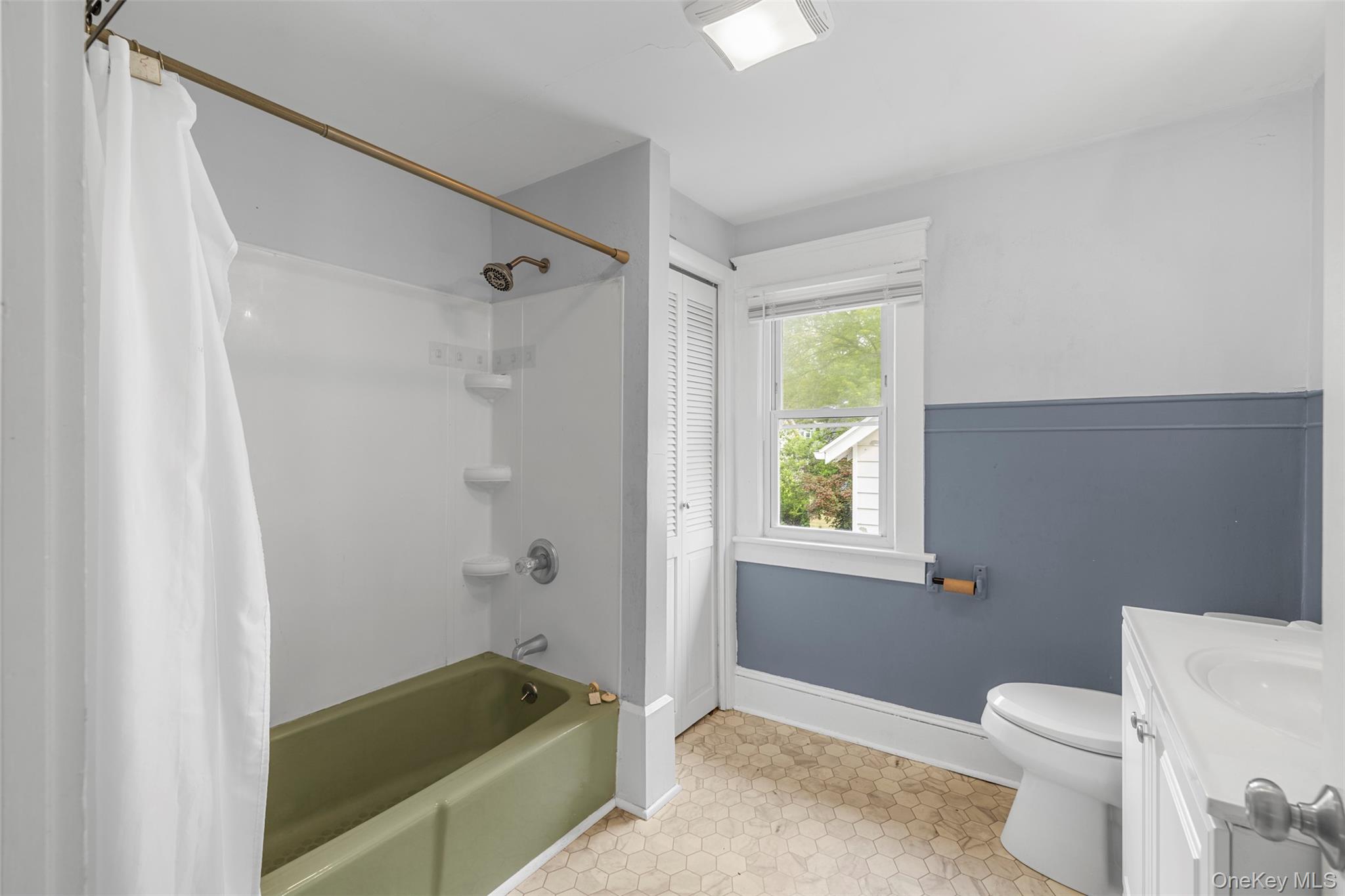 39 Pine Street, Kingston, NY 12401