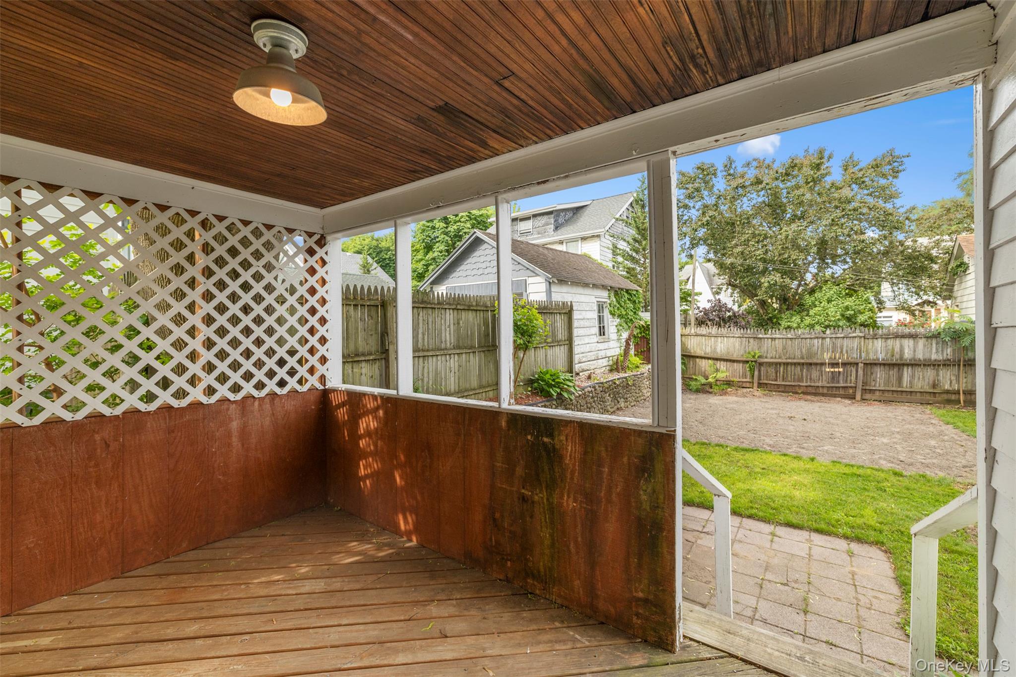 39 Pine Street, Kingston, NY 12401