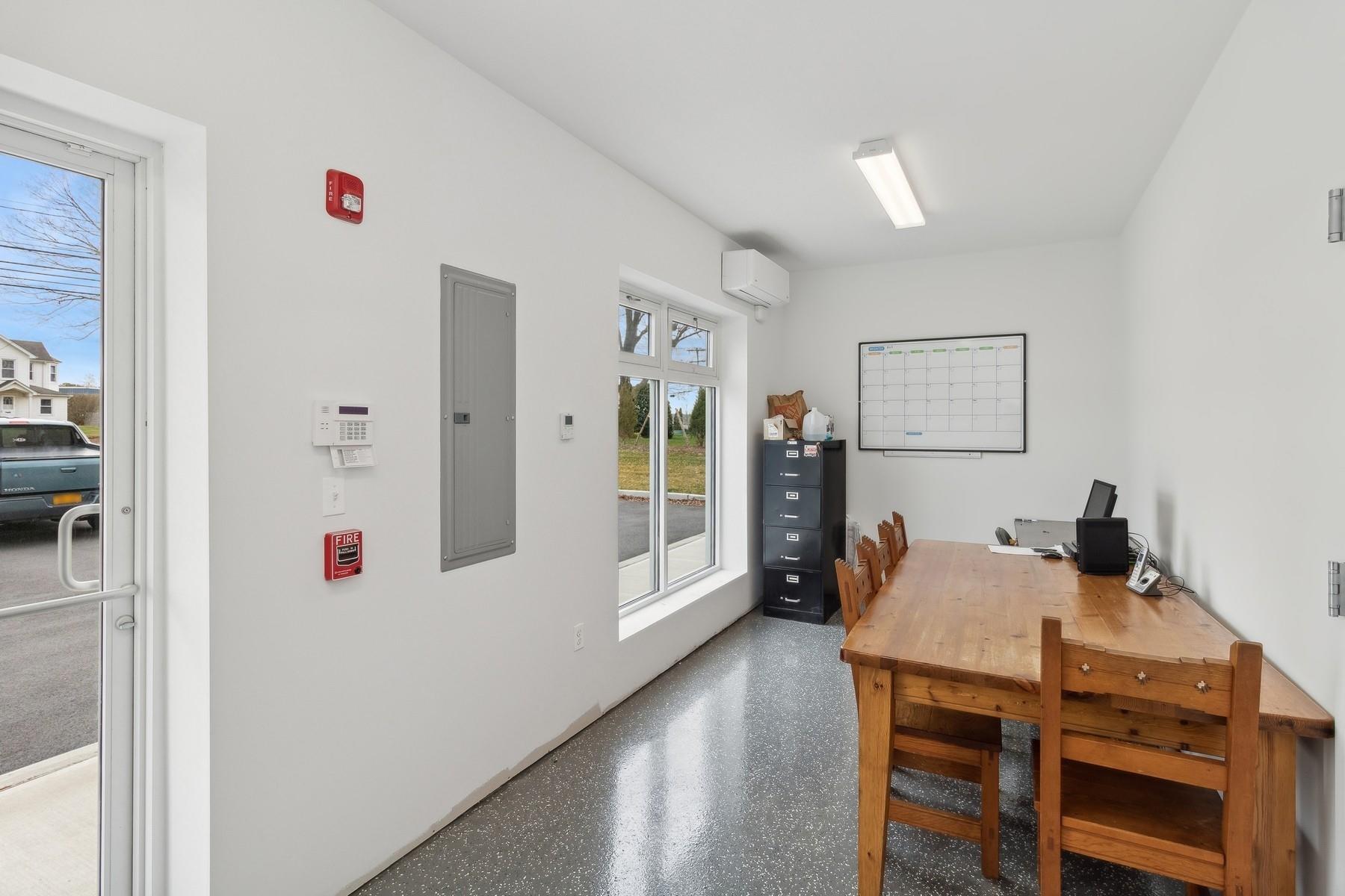 313 Edwards Avenue, Calverton, NY 11933