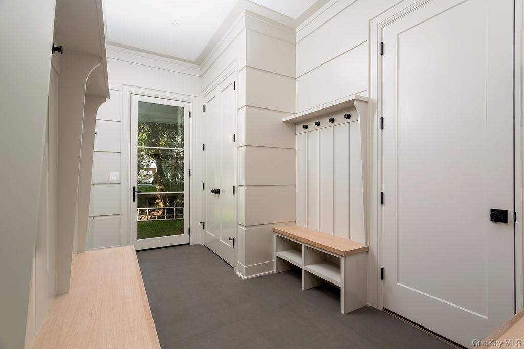 6 Dorchester Lane, Call Listing Agent, CT 06878