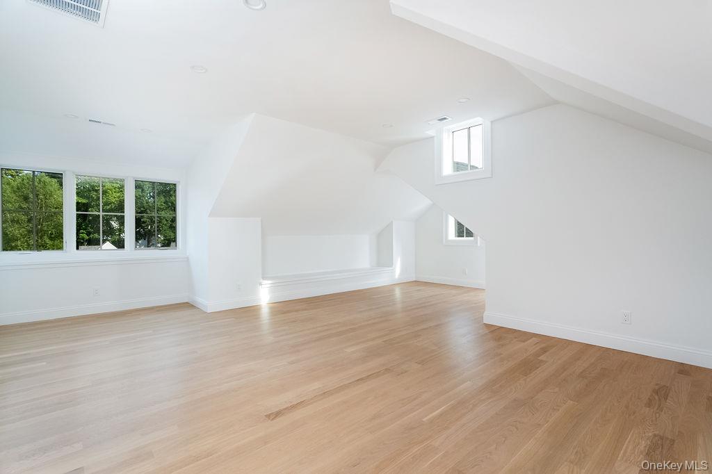 6 Dorchester Lane, Call Listing Agent, CT 06878