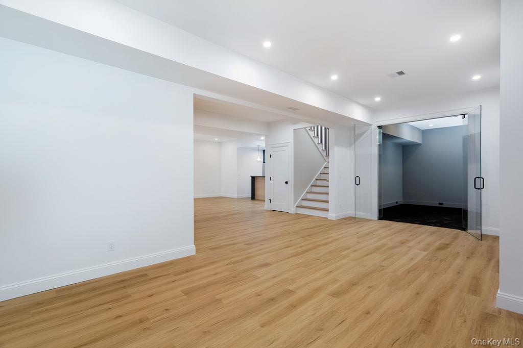 6 Dorchester Lane, Call Listing Agent, CT 06878