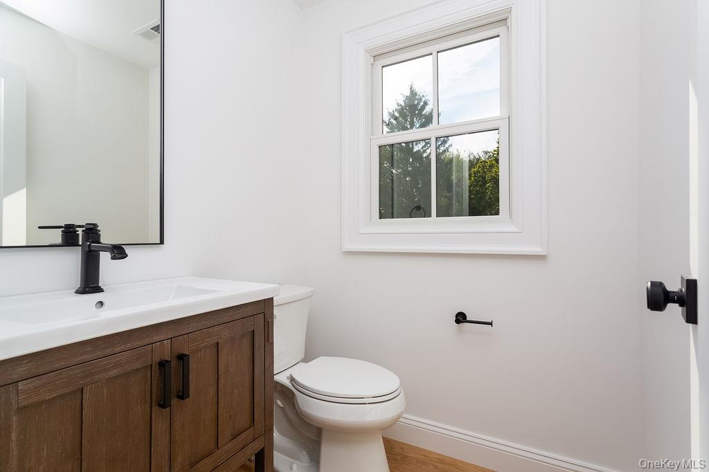 6 Dorchester Lane, Call Listing Agent, CT 06878