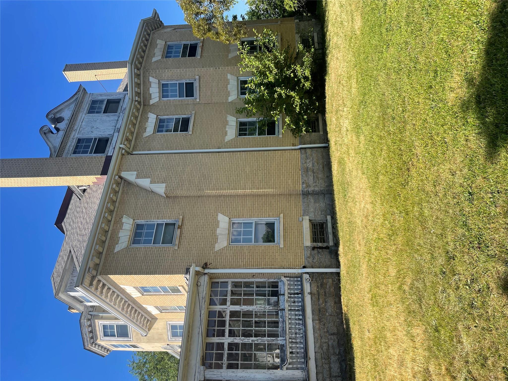 165 Summit Avenue, Mount Vernon, NY 10550